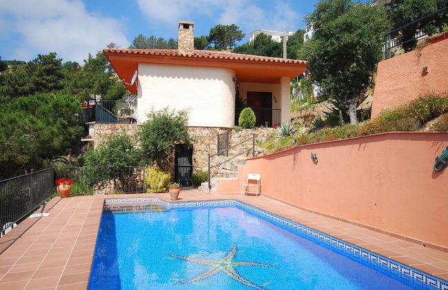 Cozy Villa in Lloret de Mar With Private Swimming Pool - Foto 20
