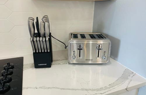 Paradise Heated Pool Home Near IMG and Siesta Key Beach - Photo 14