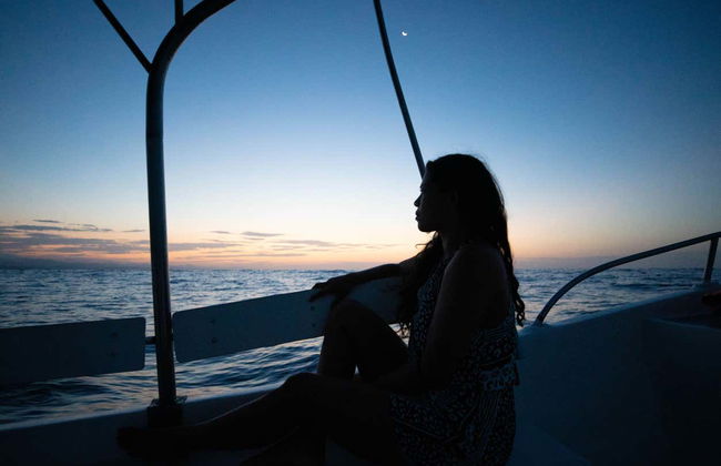 Barco por la bahía de Santa Cruz al amanecer - Foto 7