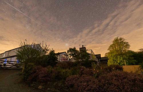 Fox Corner, Ambleside, romantic retreat for two, dog friendly, hot tub - Photo 30