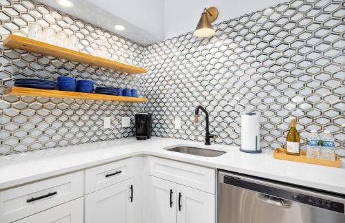 Luka Abodes II - Photo 5