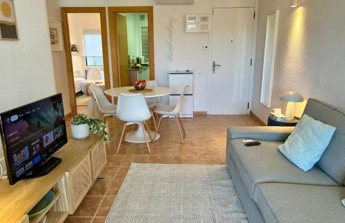 Apartament reformat, Wi Fi, parking, piscina, AC - Foto 7