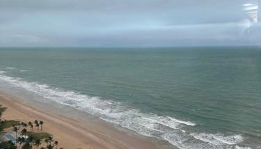 2704 Flat Beira Mar Av Boa viagem Vista Deslumbrante e com cozinha - Foto 2