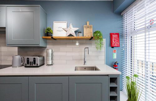 Seafront Apartment - Sleeps 6 - Gateway to the Lake District - Brand New - Photo 8