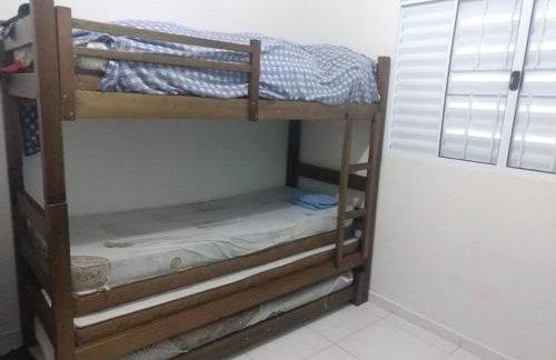 Casa em Itanhaém com 2 quartos garagem p 2 carros, churrasqueira, piscina 200 m da praia - Foto 17