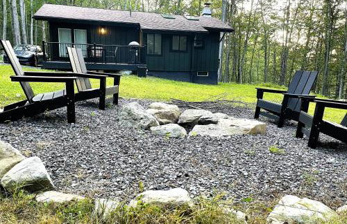 Romantic Mountainside Cozy Cabin Poconos - Foto 49