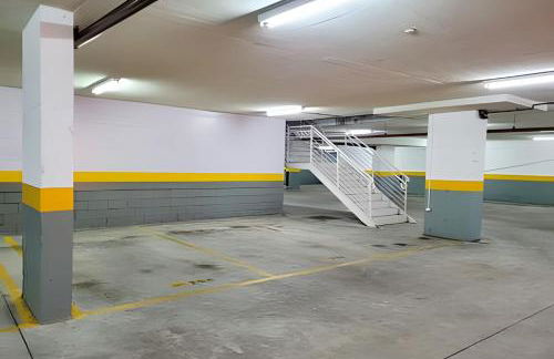 Perto do Barigui • Varanda c/ Churrasqueira - Foto 31