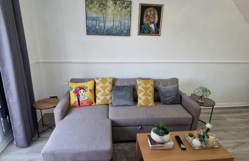 Cosy and Luxurious Home - Photo 18