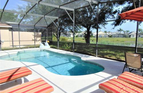 279 square meter luxury waterfront home, private pool 15 minutes from Disney! - Foto 3
