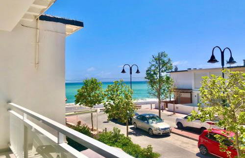 La Cala Beach Home - beachfront few steps away from sandy beach - Photo 2