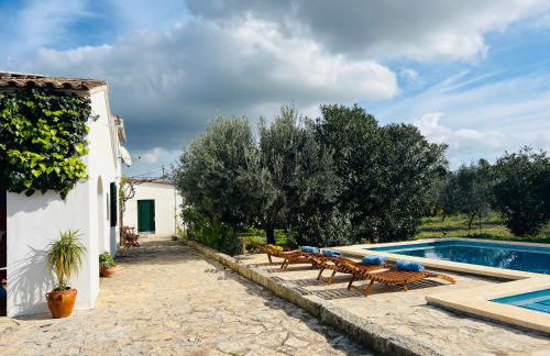 Villa Es Puig, piscina y vistas a la montaña - Foto 39