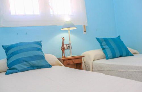 LITORAL COSTA DORADA - VILLA LAURA Only families - Photo 28