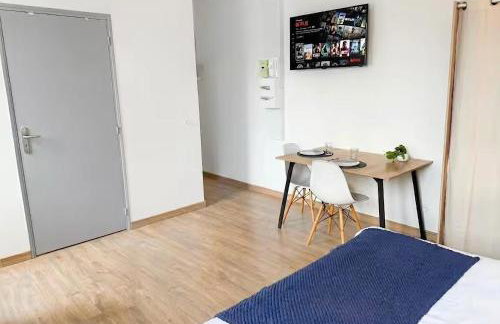 Rare Find Brand New & Fully Equipped Studio - Foto 5