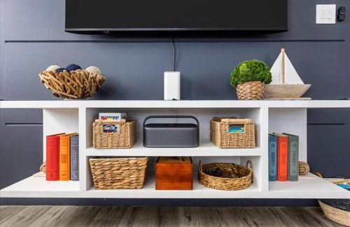 The Suite Spot | The Palm Beach - Photo 60