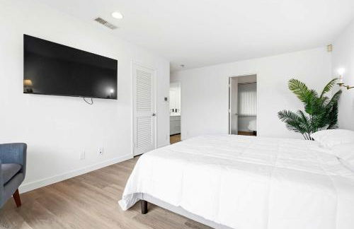 Luxury La Jolla Villa Ocean Views & Private Pool - Photo 31