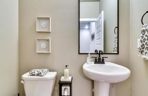 Elegant Vancouver Townhome - 18 Mi to Portland - Foto 27