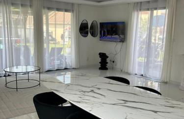 belle maison avec piscine chauffée sans vis-à-vis - Foto 56