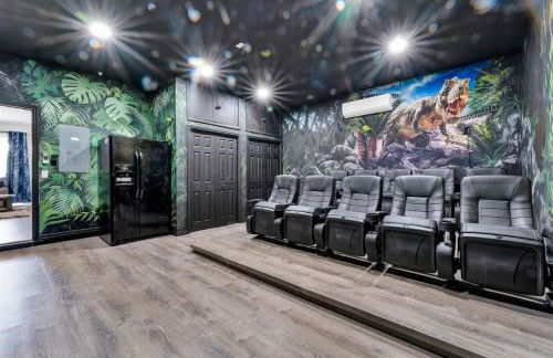 Feel the magic in this huge 7BR Disney Villa! w Theater Arcade Pool Spa - Foto 23