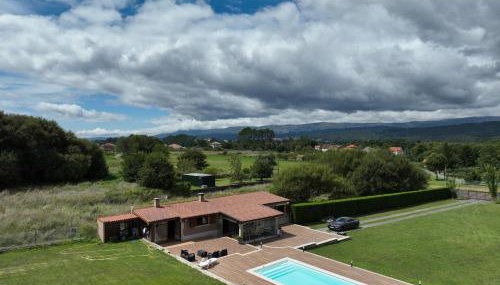 Agro dos Mouriños - Foto 1