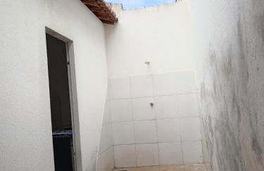 Casa mobiliada 2 Com 4 camas e 2 quartos com ar condicionado - Foto 15