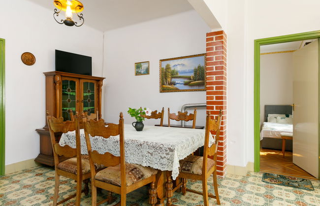 4 bedroom House in Balatonboglár with garden - Photo 8