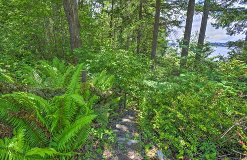 Beach Access and Views Secluded Anderson Island Gem - Foto 36