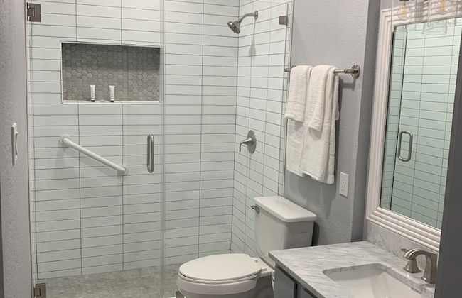 Camelot Village LLC - Foto 13