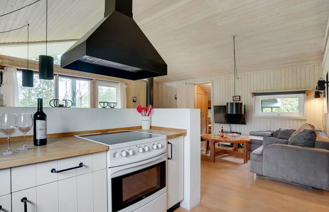 "Evan" - 1.3km from the sea - Foto 9