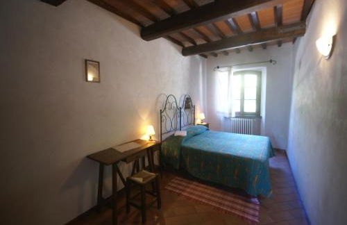 Holiday Home in Montone with Pool & Terrace - Foto 12