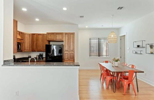 Bright Home in East ATX - 3BR - Cowboy Pool - Foto 16