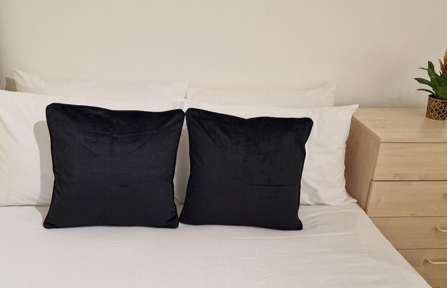 Compact Living Cosy Studio Flat in London - Photo 3