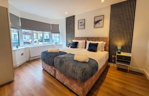 4 bed 2 bath Spacious House with 2 Driveway parking in Ilford London - Foto 5