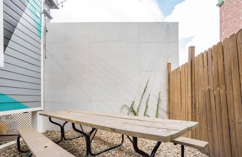 Industrial Loft Offers Historic Feel with Modern Amenities 3BR & 2BA #DCottage - Foto 30