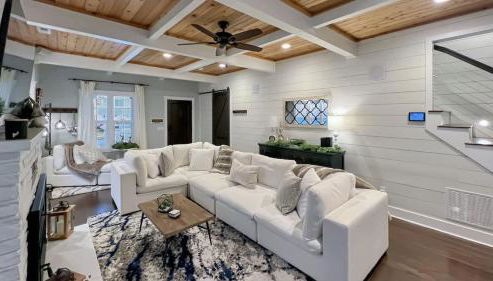 Picket Fences - Great Downtown Location - Foto 3