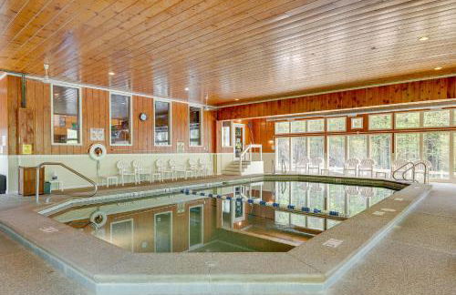 Spacious Bartlett Condo with Balconies and Pool! - Photo 30