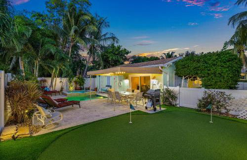 Walk to The Ave- Heated Pool, Spa, Golden Tee and Putting Green - mins to Beach- by Maven Vacation Rentals - Foto 42