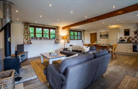 Oak Tree Cottage - Photo 5