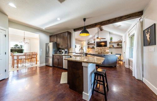 Hilltop Hideaway-Rest, Relax, Reconnect! - Foto 43