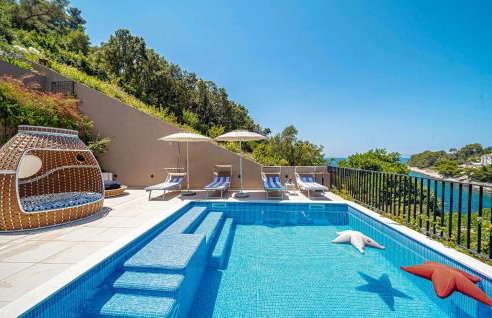 4 Bedroom Gorgeous Home In Korcula - Photo 12