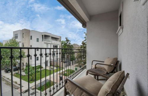 3BR 3Ba Upscale Luxury Home in The Heights - Foto 27