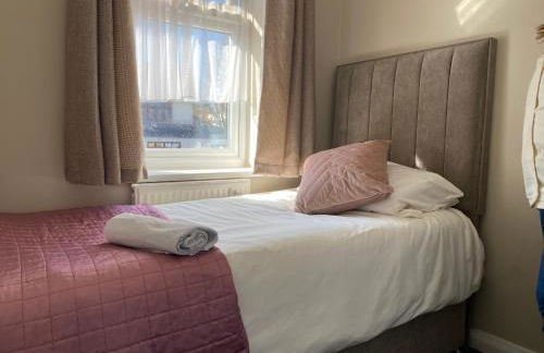 By Buildersbeds - Hill House 3 Bedrooms - Foto 12