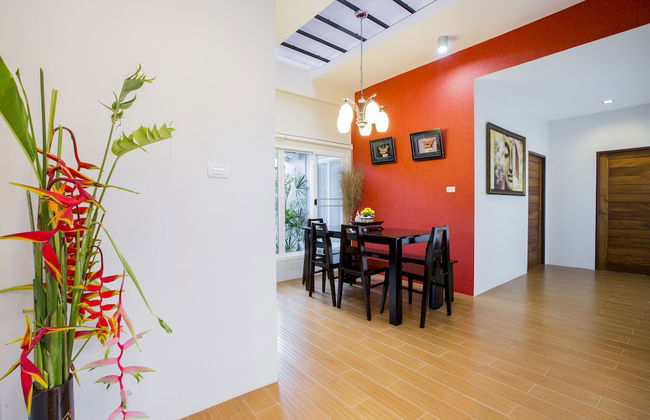 Irawan House - Photo 13