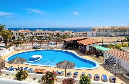 Soleggiato attico vista mare e piscina SC768 - Foto 9