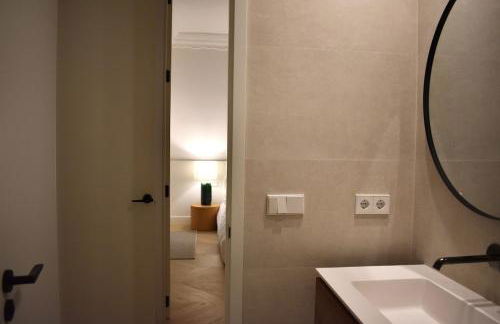 Stylish & Cozy Flat in heart of Eixample, Valencia - Photo 14