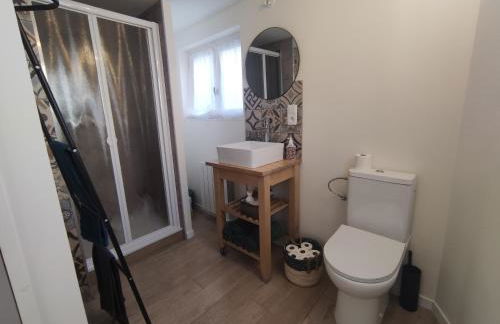 Les meublés de Louis-Marie, 2 appartements indépendants pour 4 personnes, 8 personnes au total, proche du Puy du Fou - Foto 7