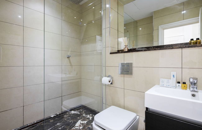 Lancaster Gate ,Hyde Park by London Hotel Collection - Photo 12