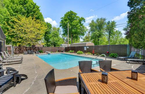 Cassopolis Vacation Home - Walk to Diamond Lake! - Foto 3