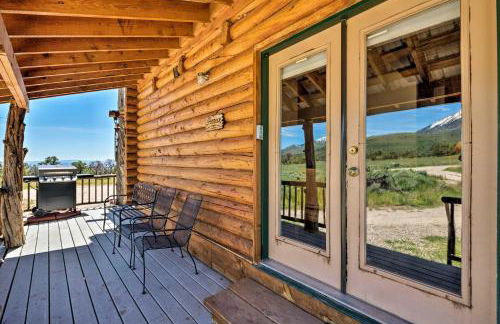 Cabin with Fire Pit, Views and BBQ 18 Mi to Moab! - Foto 2