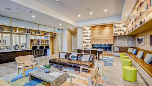 Brand New Rainey Street Condo with City and Lake View - Foto 5