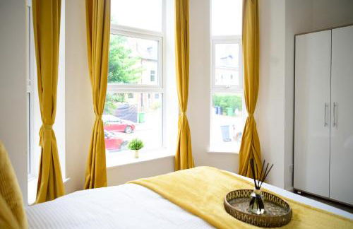Autumn Breeze - 2BR - Sofa Bed - WiFi - Free Parking - Central - Didsbury - Photo 9